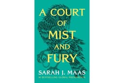 A Court of Mist and Fury (A Court of Thorns and Roses Book 2)